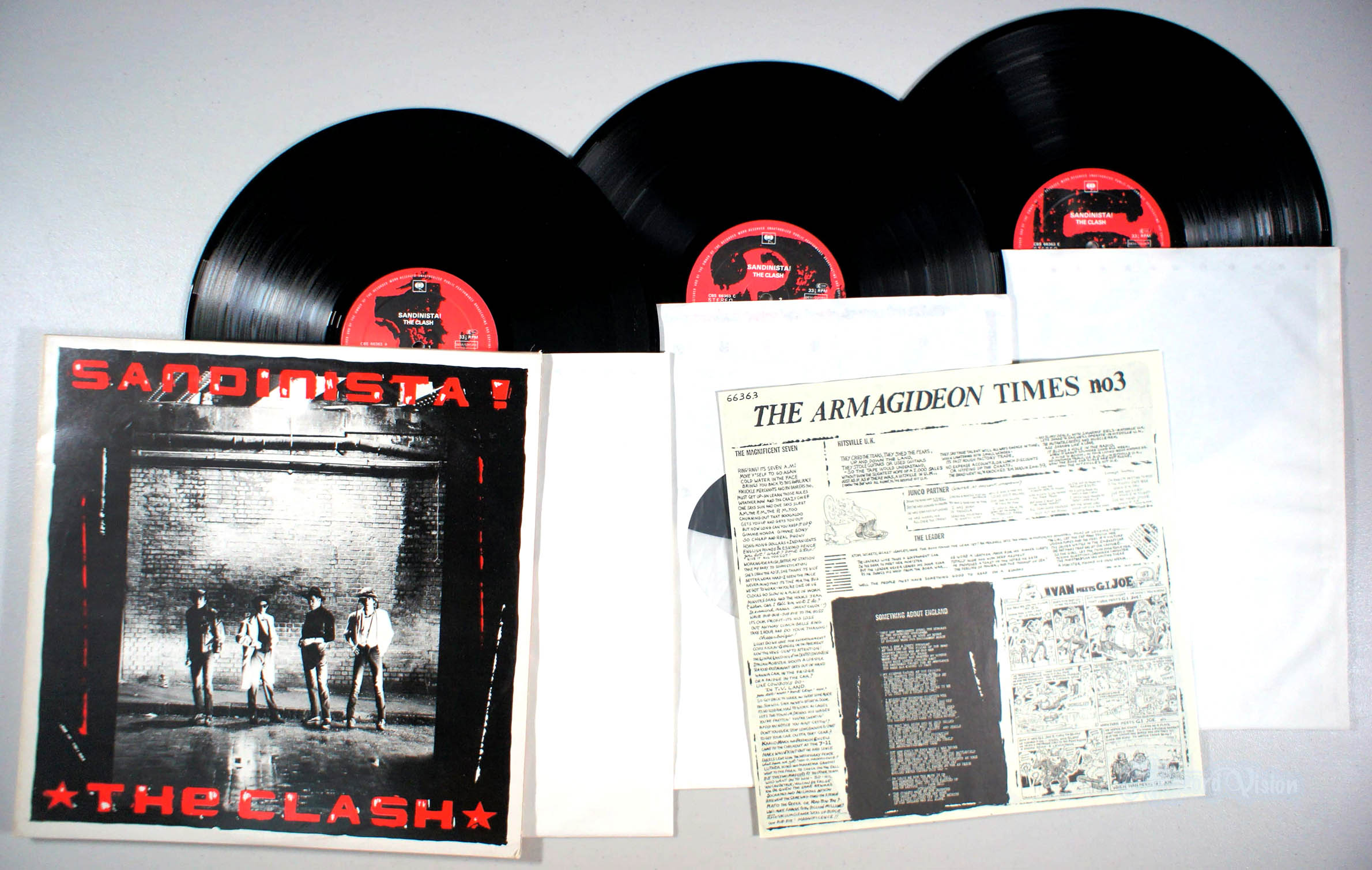 Clash - Sandinista! (front cover) Vinyl