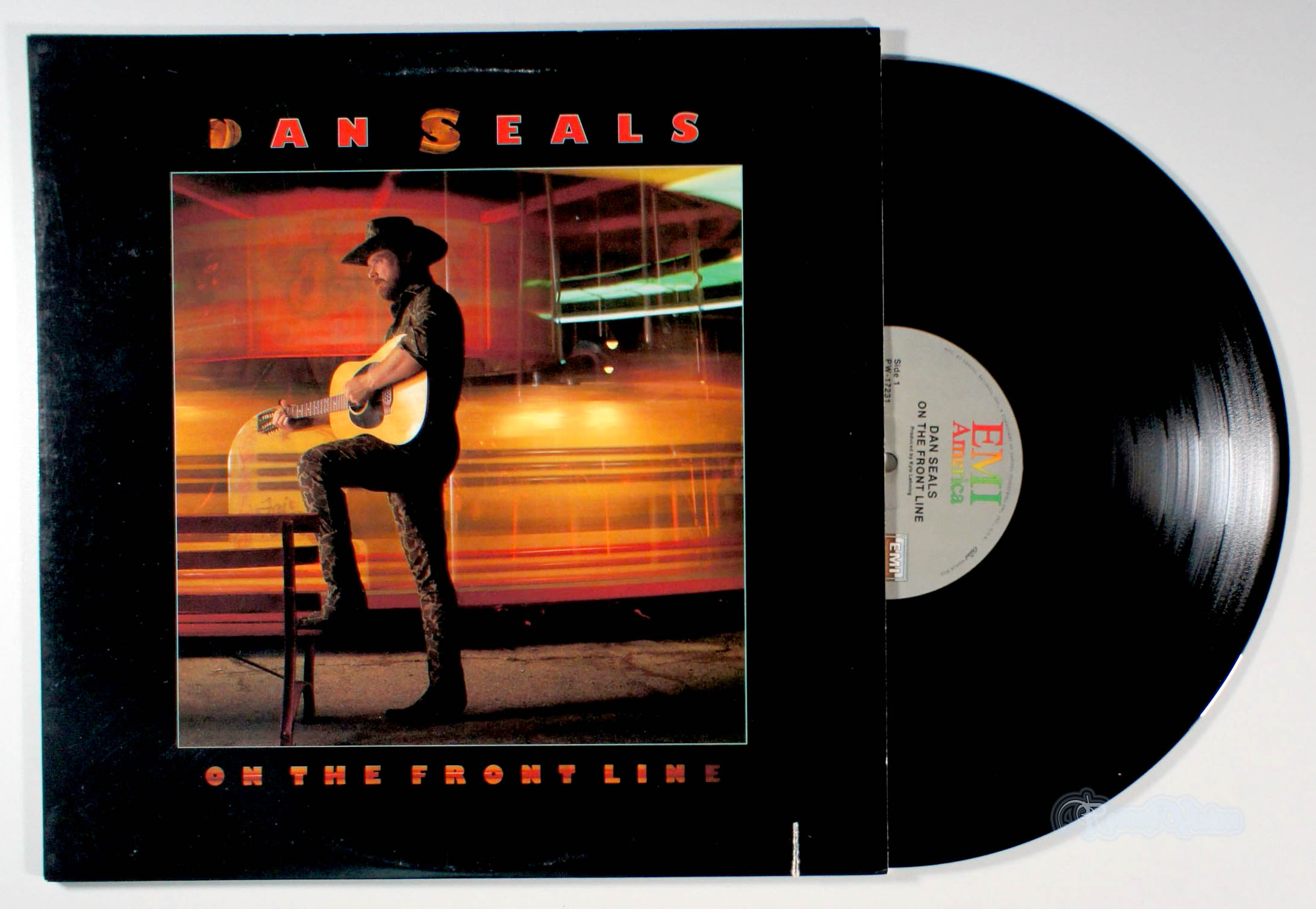 Dan Seals - On the Front Lines (front cover) Vinyl