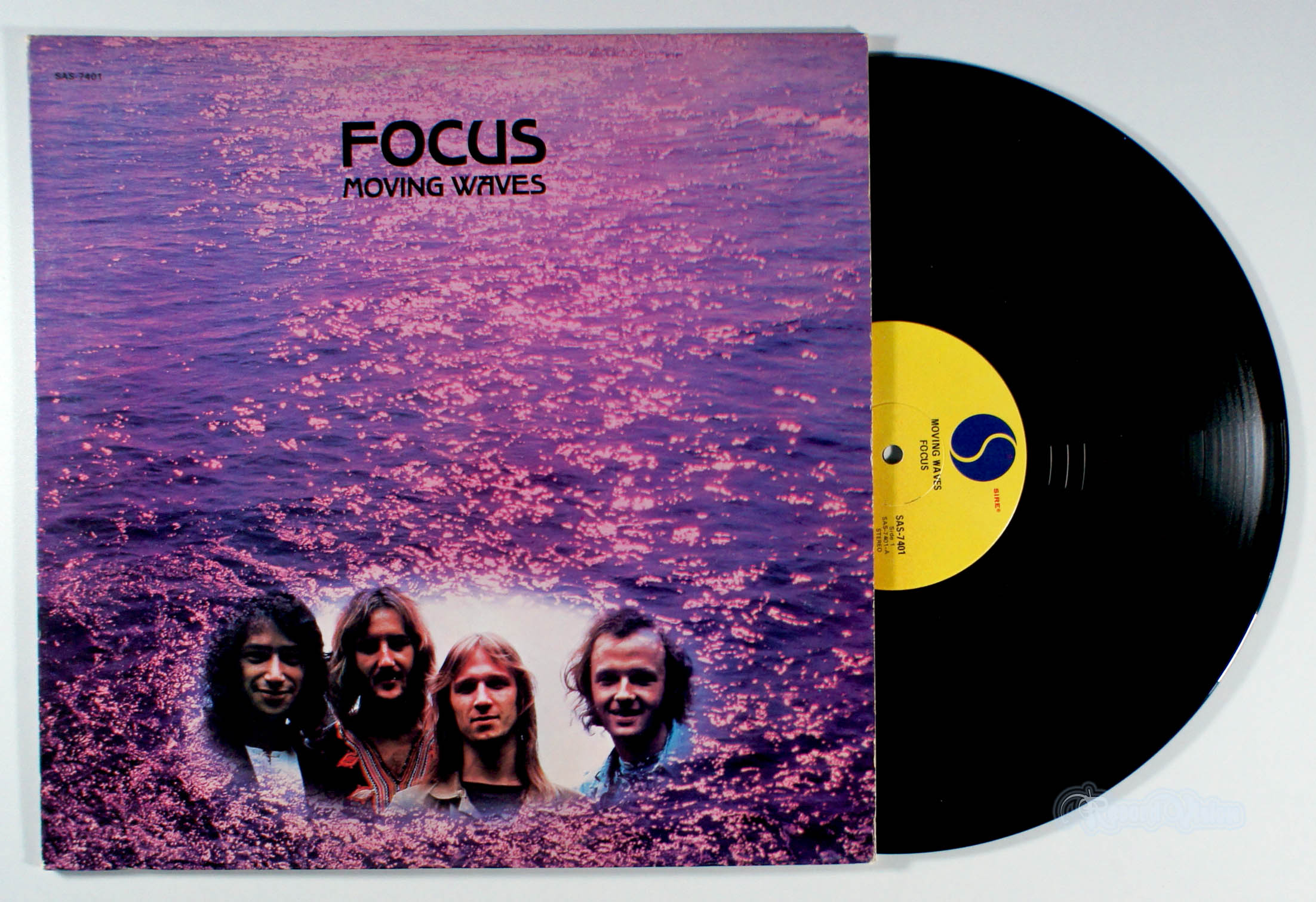 Focus - Moving Waves (front cover) Vinyl