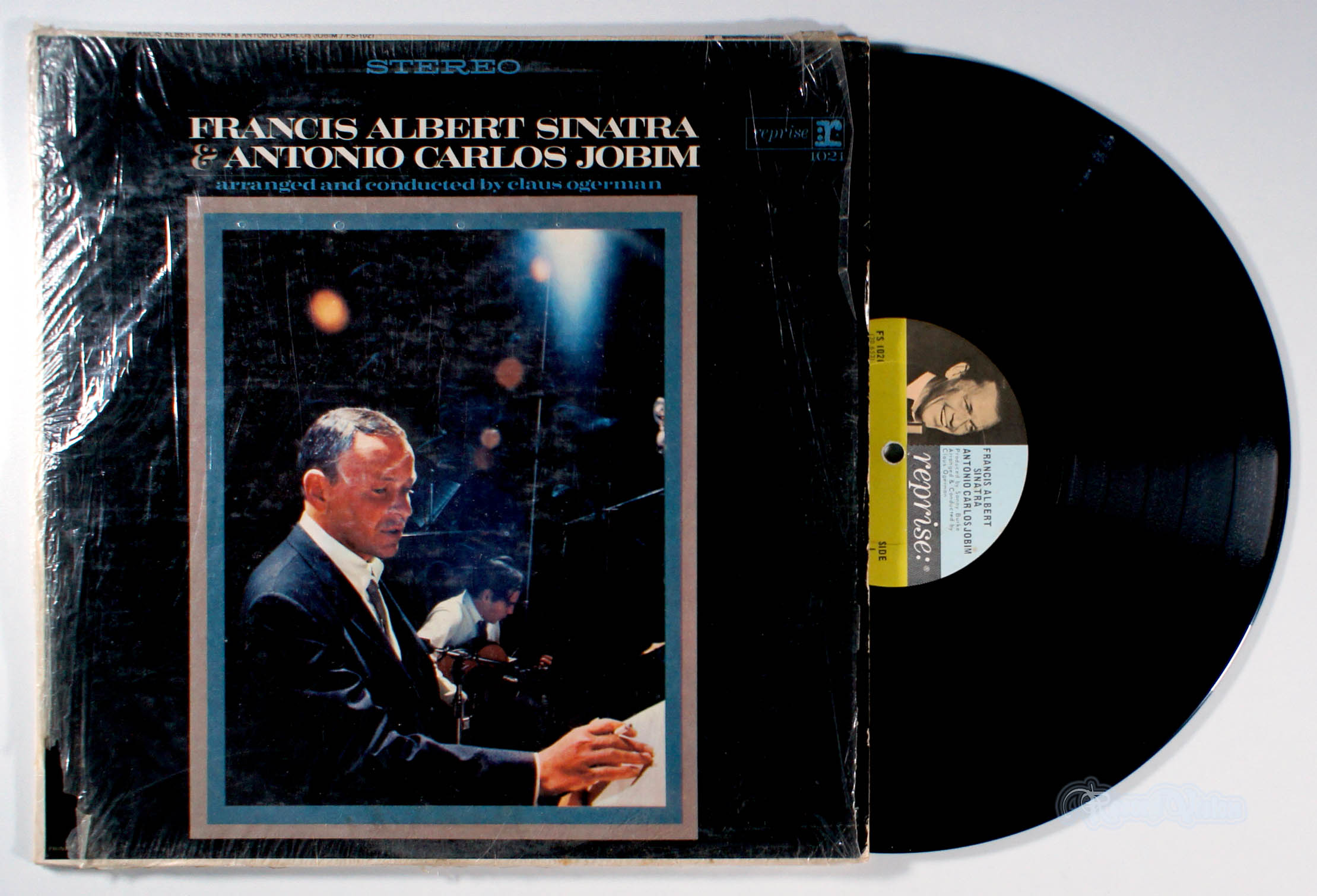 Frank Sinatra - Francis Albert Sinatra and Antonio Carlos Jobim (front cover) Vinyl