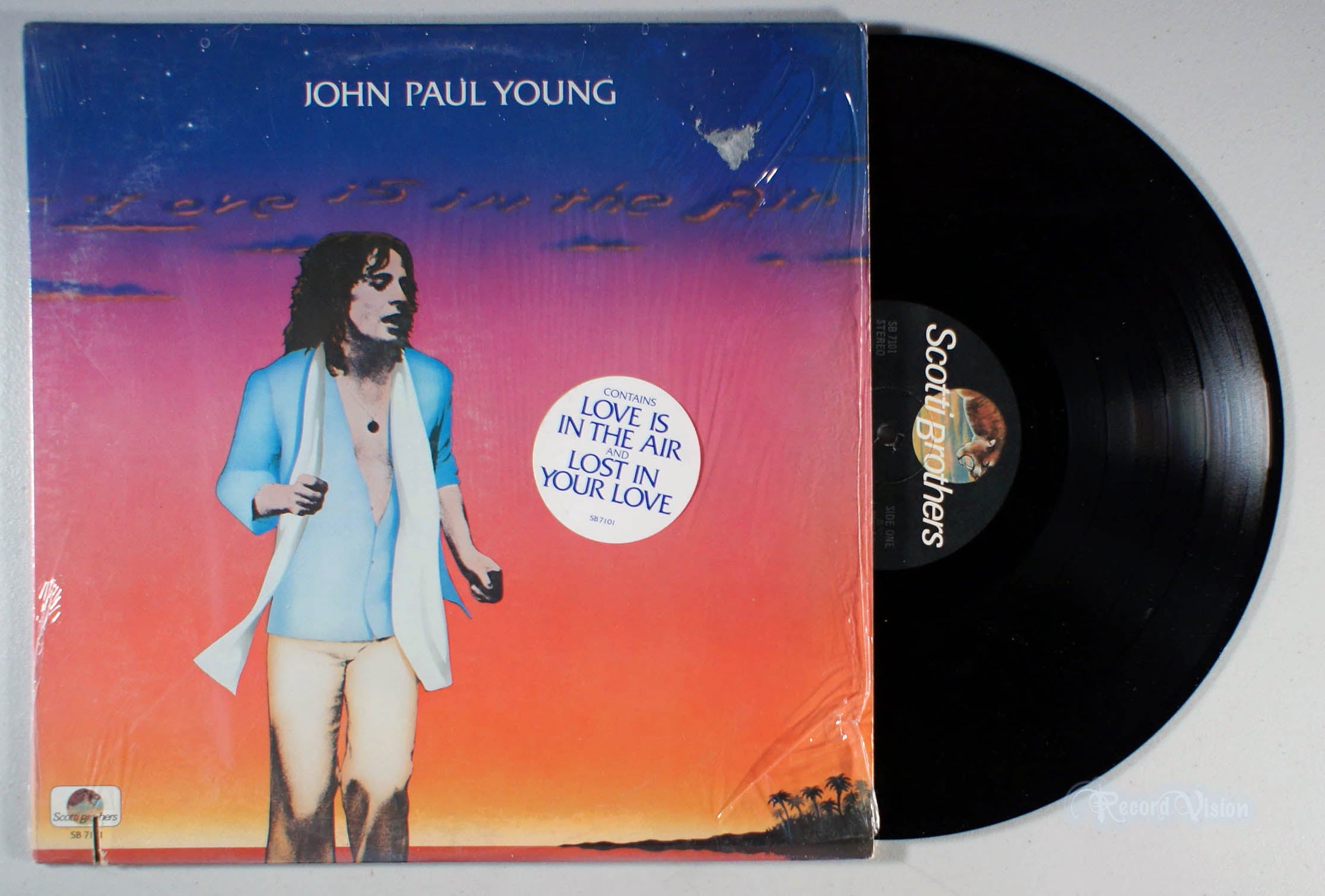 John Paul Young - Love is in the Air (front cover) Vinyl