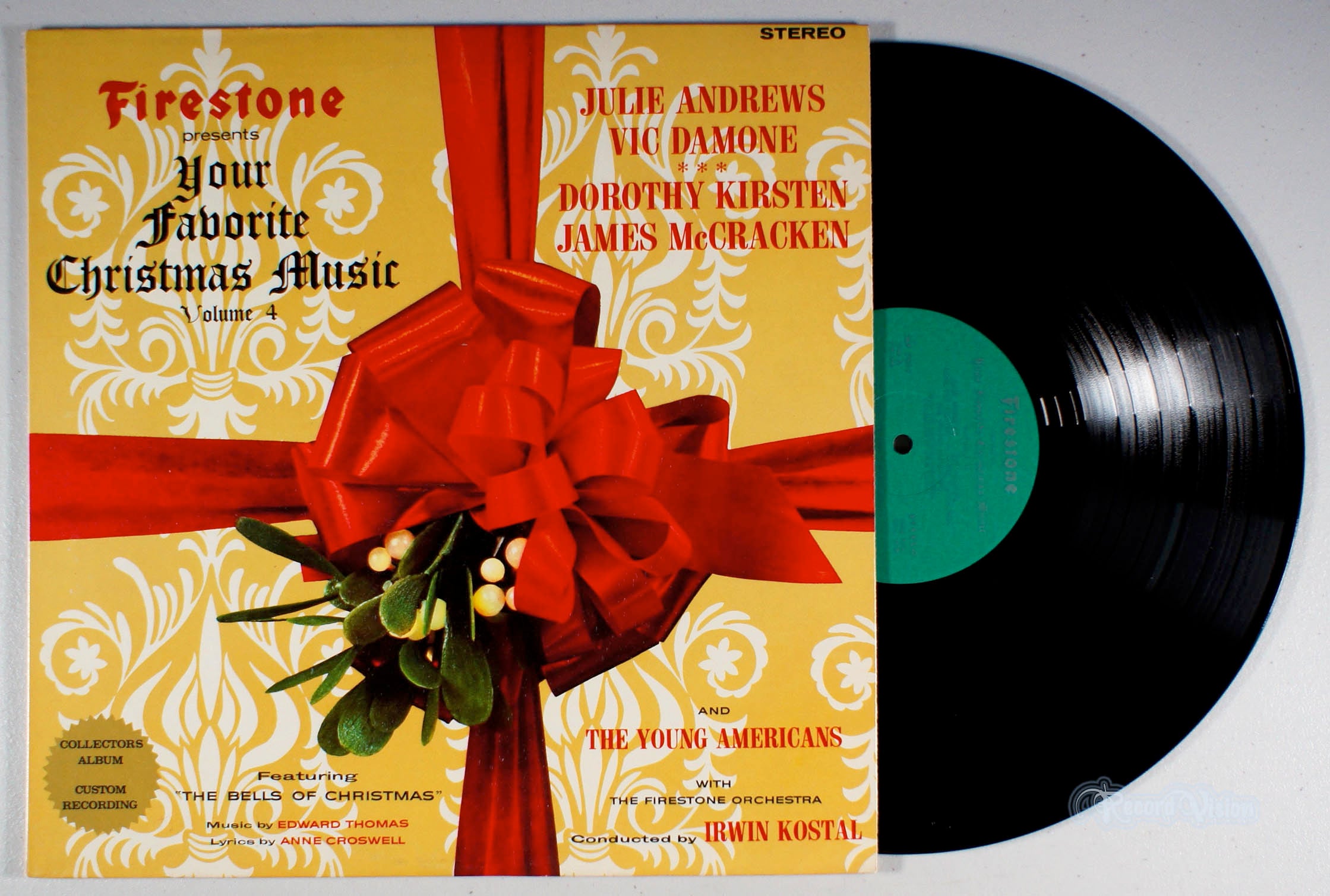 Julie Andrews - Your Favorite Christmas Music (front cover) Vinyl