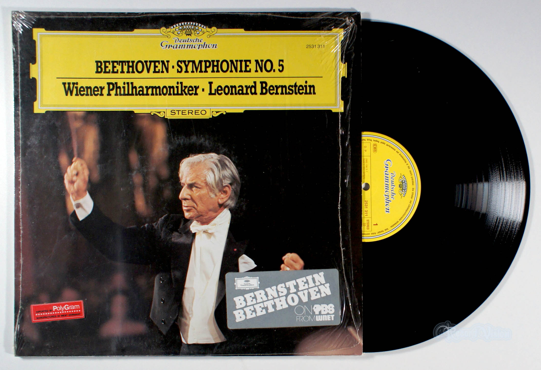 Leonard Bernstein - Beethoven: Symphonie No. 5 (front cover) Vinyl