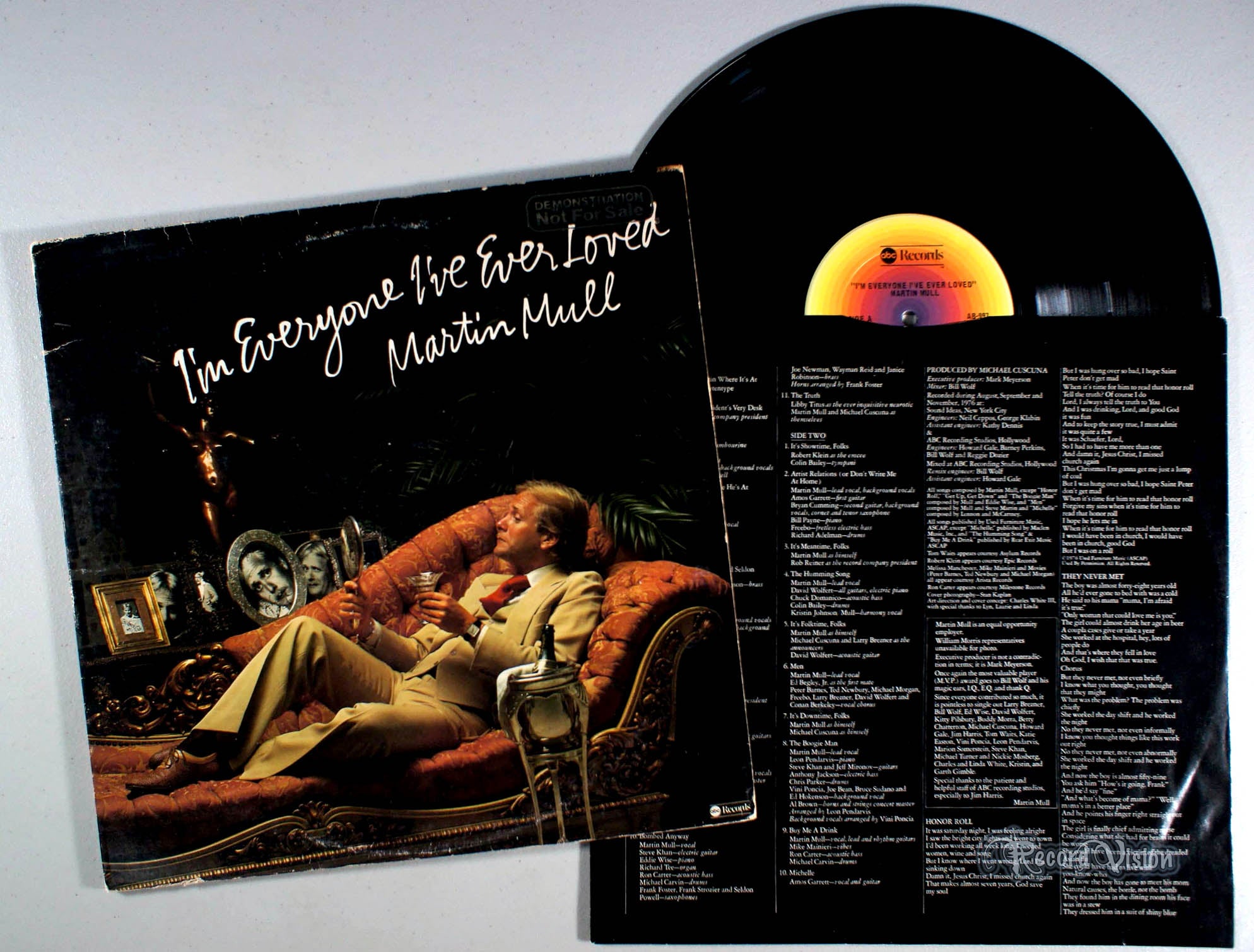 Martin Mull - I'm Everyone I've Ever Loved (front cover) Vinyl