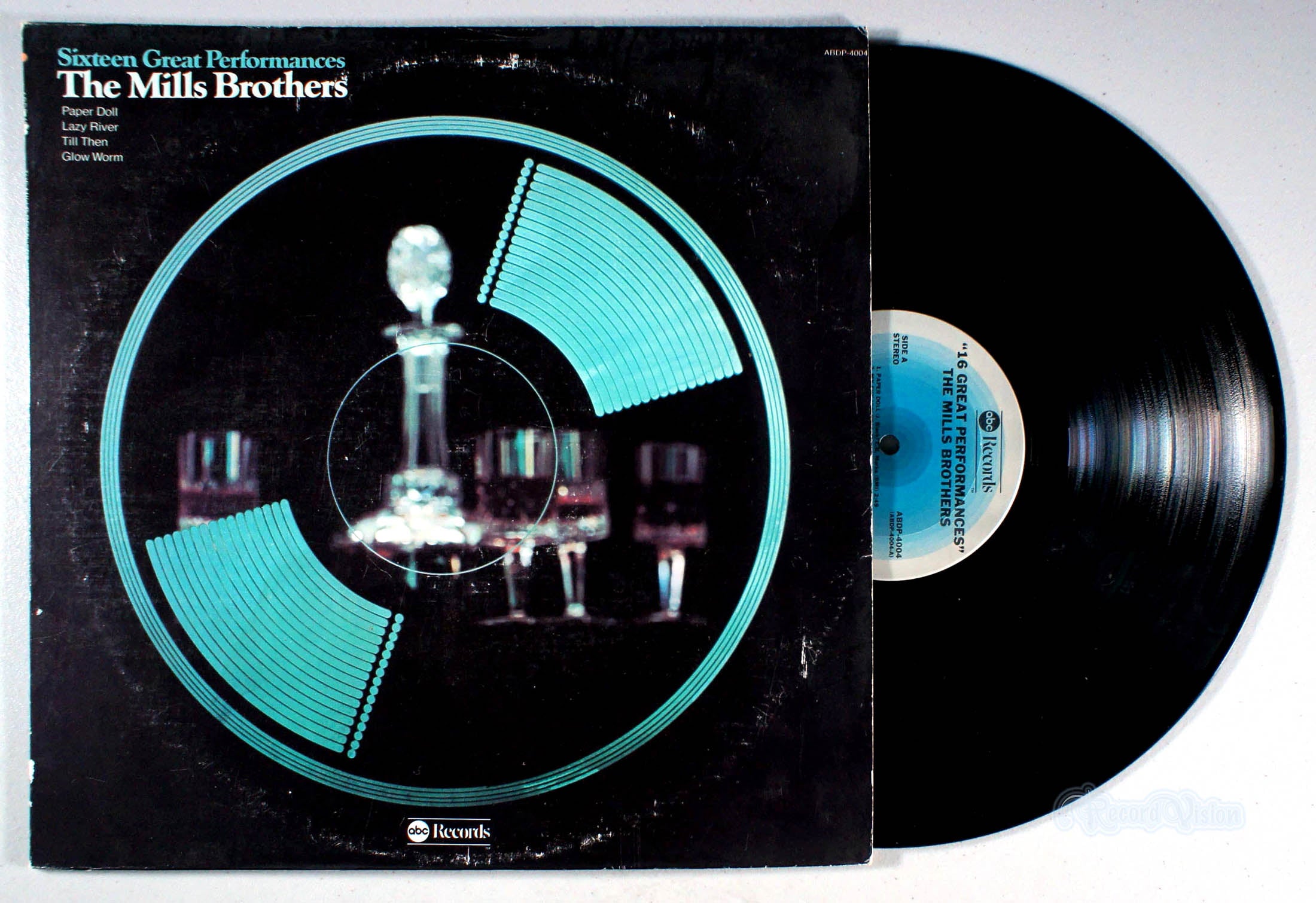 Mills Brothers - Sixteen Great Performances (front cover) Vinyl