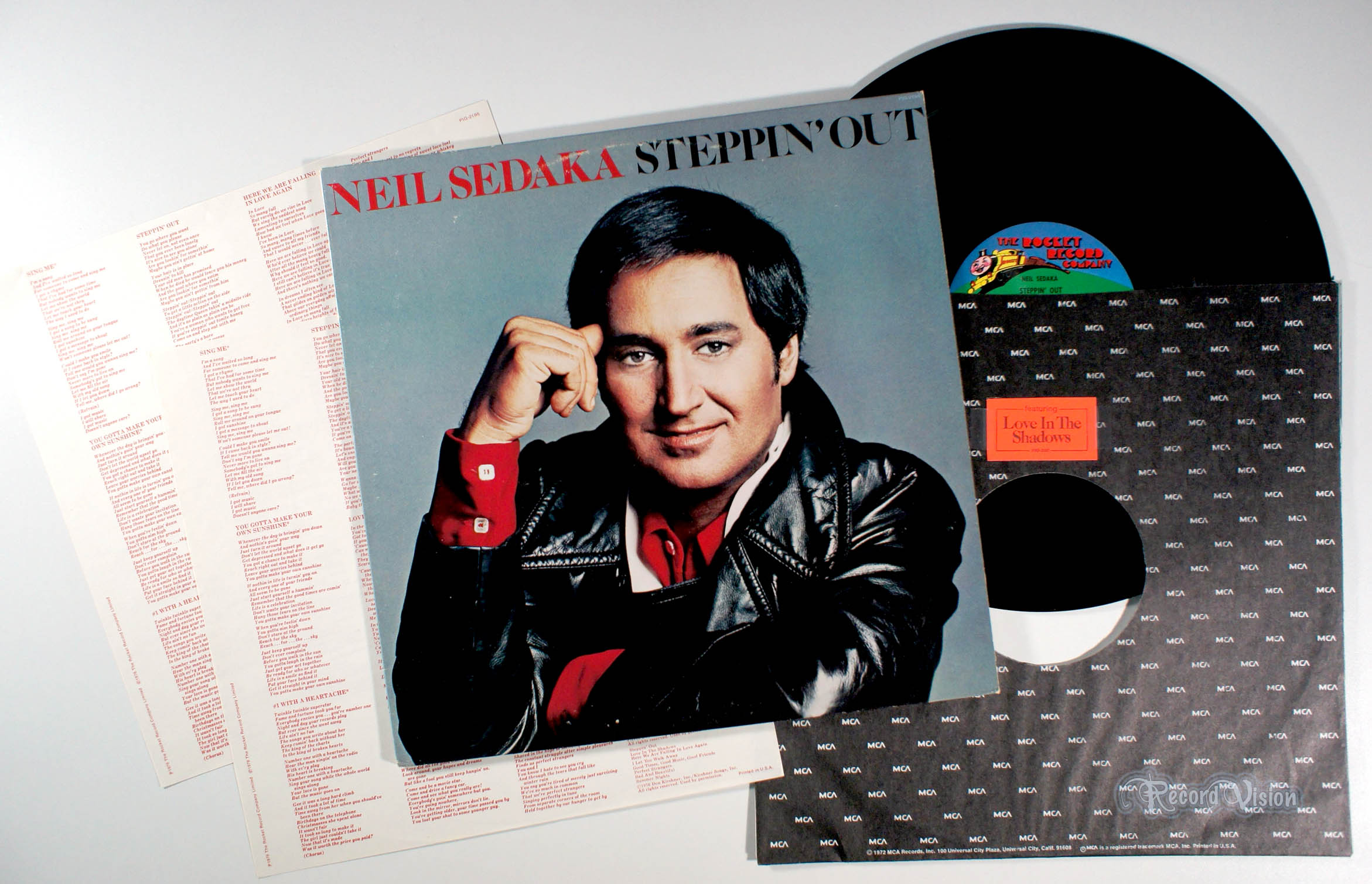 Neil Sedaka - Steppin' Out (front cover) Vinyl