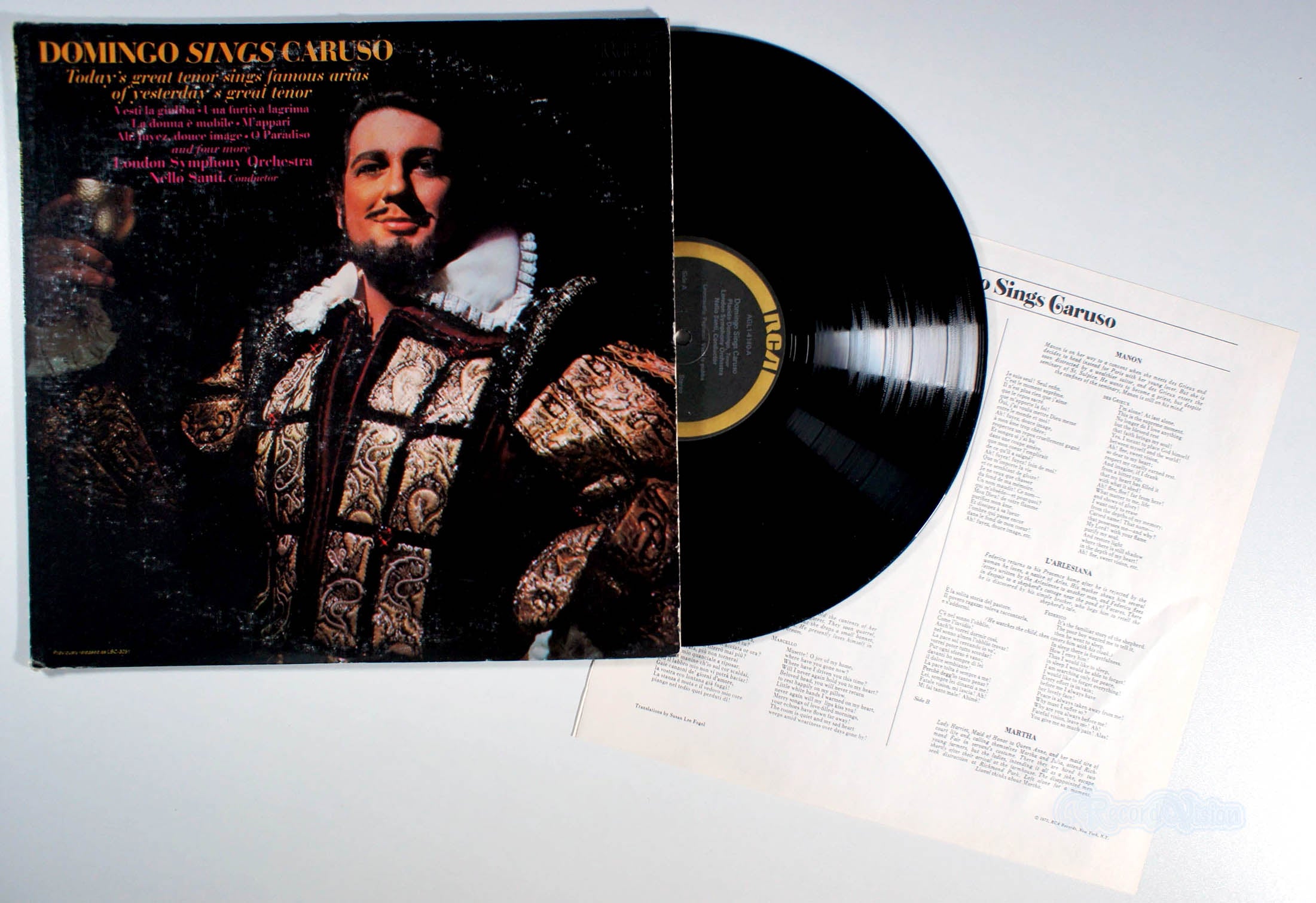 Placido Domingo - Sings Caruso (front cover) Vinyl