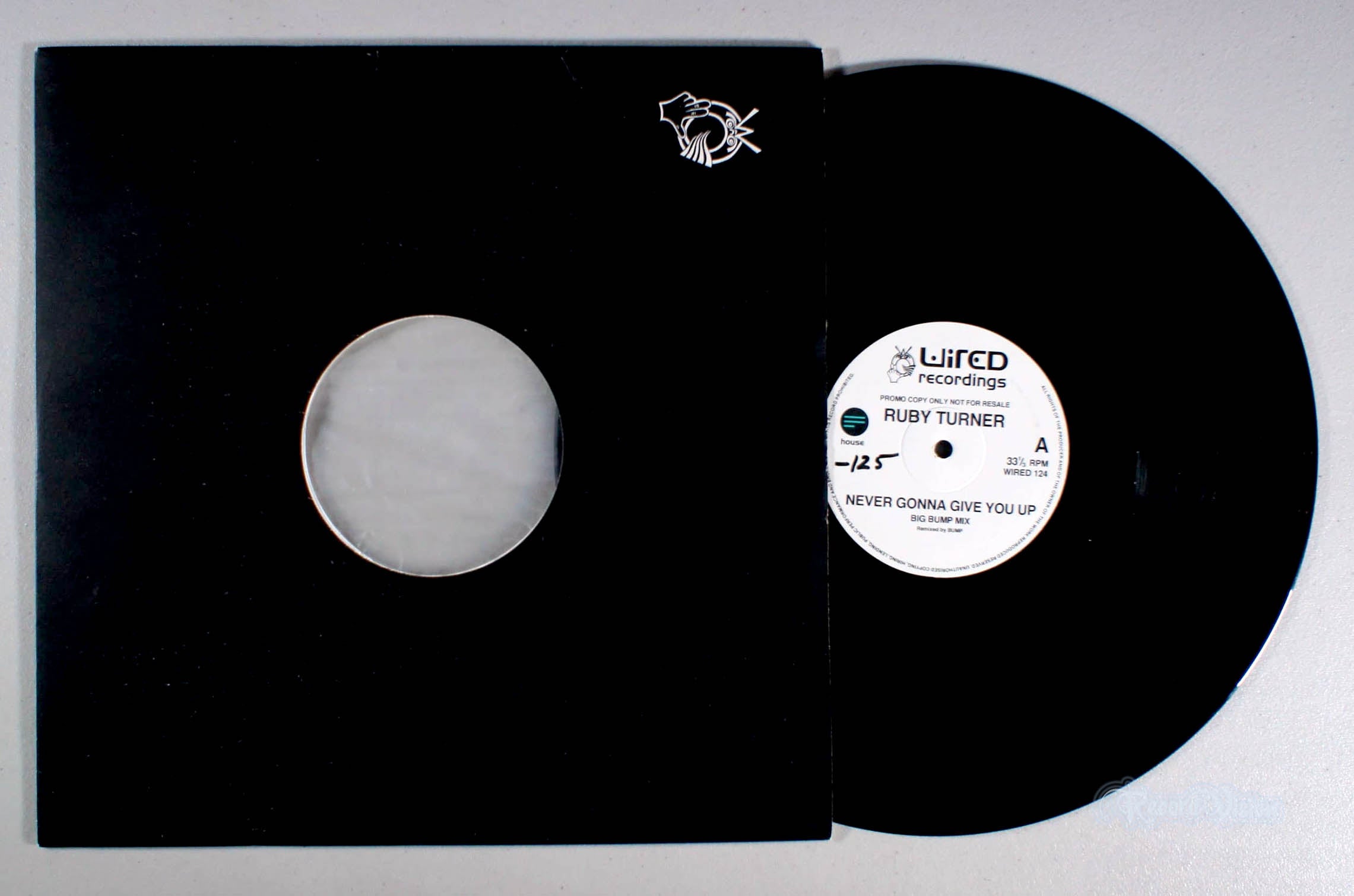 Ruby Turner - Never Gonna Give You Up (front cover) Vinyl